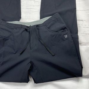 Mountain hardware Yuma convertible pant size 8/32